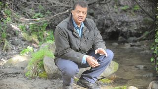 23. Космос: Пространство и время (2014)