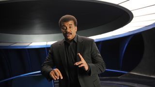 29. Космос: Пространство и время (2014)