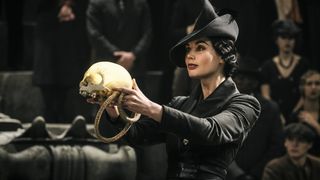 13. Фантастические твари: Преступления Грин-де-Вальда (2018)