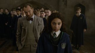 15. Фантастические твари: Преступления Грин-де-Вальда (2018)