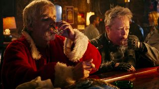 15. Плохой Санта 2 (2016)