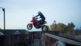 26. Калифорнийский дорожный патруль (2017)