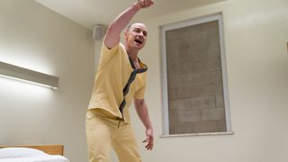 8. Стекло (2019)