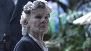 10. Дом странных детей Мисс Перегрин (2016)