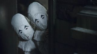 20. Дом странных детей Мисс Перегрин (2016)