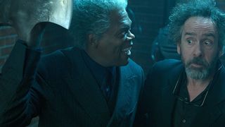 31. Дом странных детей Мисс Перегрин (2016)