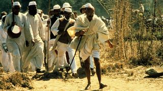 19. Ганди (1982)