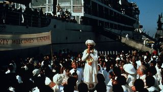 20. Ганди (1982)