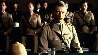 29. Ганди (1982)