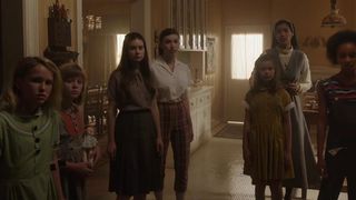 123. Проклятие Аннабель: Зарождение зла (2017)