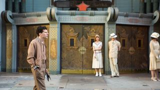 122. Светская жизнь (2016)