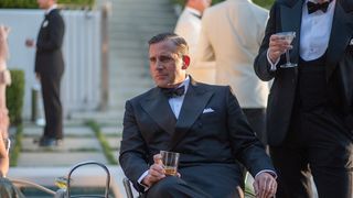 24. Светская жизнь (2016)