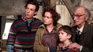 42. Чарли и шоколадная фабрика (2005)