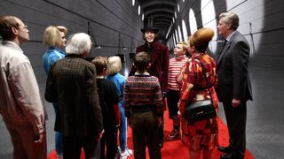 43. Чарли и шоколадная фабрика (2005)