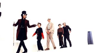 48. Чарли и шоколадная фабрика (2005)