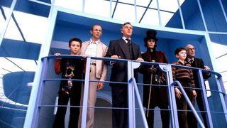 50. Чарли и шоколадная фабрика (2005)