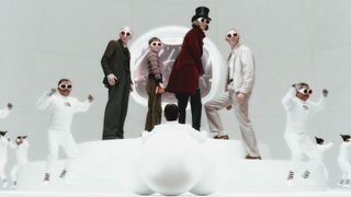 52. Чарли и шоколадная фабрика (2005)