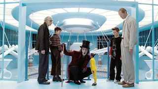 62. Чарли и шоколадная фабрика (2005)