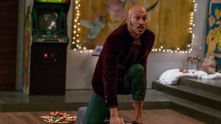 12. Почему он? (2016)