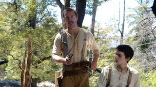 25. Строго на запад (2015)