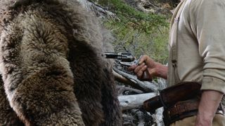 33. Строго на запад (2015)