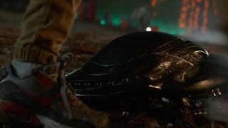 70. Хищник (2018)