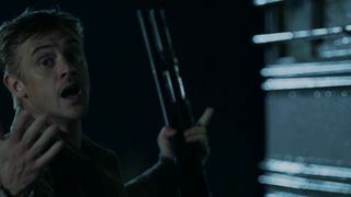 83. Хищник (2018)