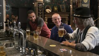 13. Поезд на Париж (2018)