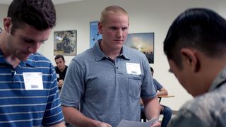 23. Поезд на Париж (2018)