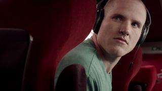 37. Поезд на Париж (2018)