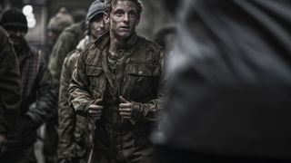 32. Сквозь снег (2013)