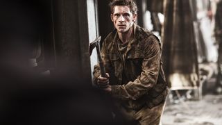 8. Сквозь снег (2013)