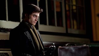 11. Женщина в черном (2012)