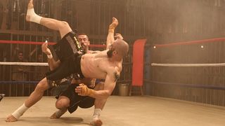 24. Неоспоримый 3 (2010)