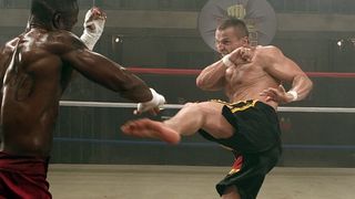 40. Неоспоримый 3 (2010)