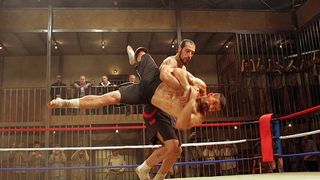 41. Неоспоримый 3 (2010)