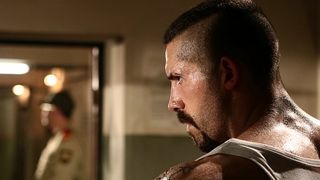 53. Неоспоримый 3 (2010)