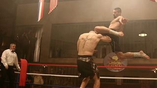 55. Неоспоримый 3 (2010)