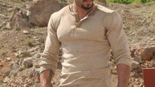 67. Неоспоримый 3 (2010)