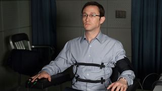 18. Сноуден (2016)