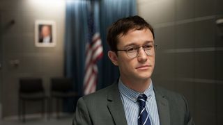 24. Сноуден (2016)