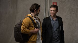 6. Сноуден (2016)