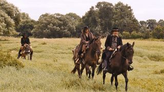 33. Приключения Гекльберри Финна (2012)