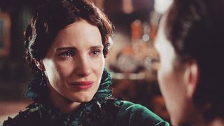 30. Багровый пик (2015)