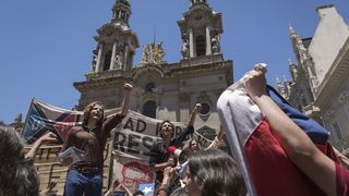 96. Колония Дигнидад (2015)