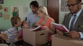 23. Кто там (2015)