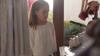 6. Кто там (2015)