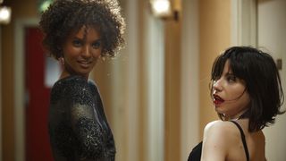 4. Цветок пустыни (2009)