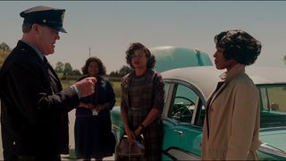 34. Скрытые фигуры (2016)