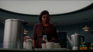 53. Скрытые фигуры (2016)